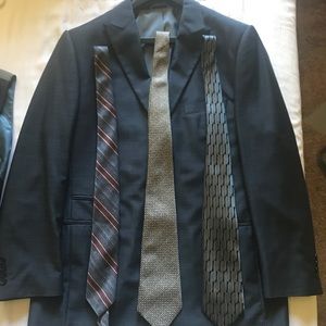 Make an offer! Steve Harvey 3-piece men's suit